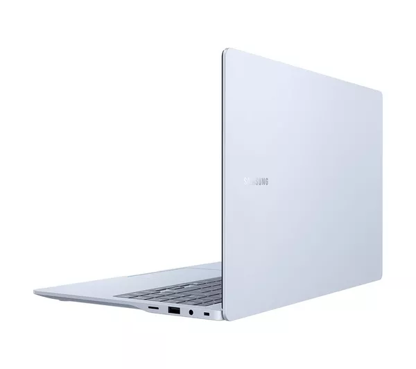 Samsung Galaxy Book4 Edge X1-26-100/16/512/IPS/Adreno
