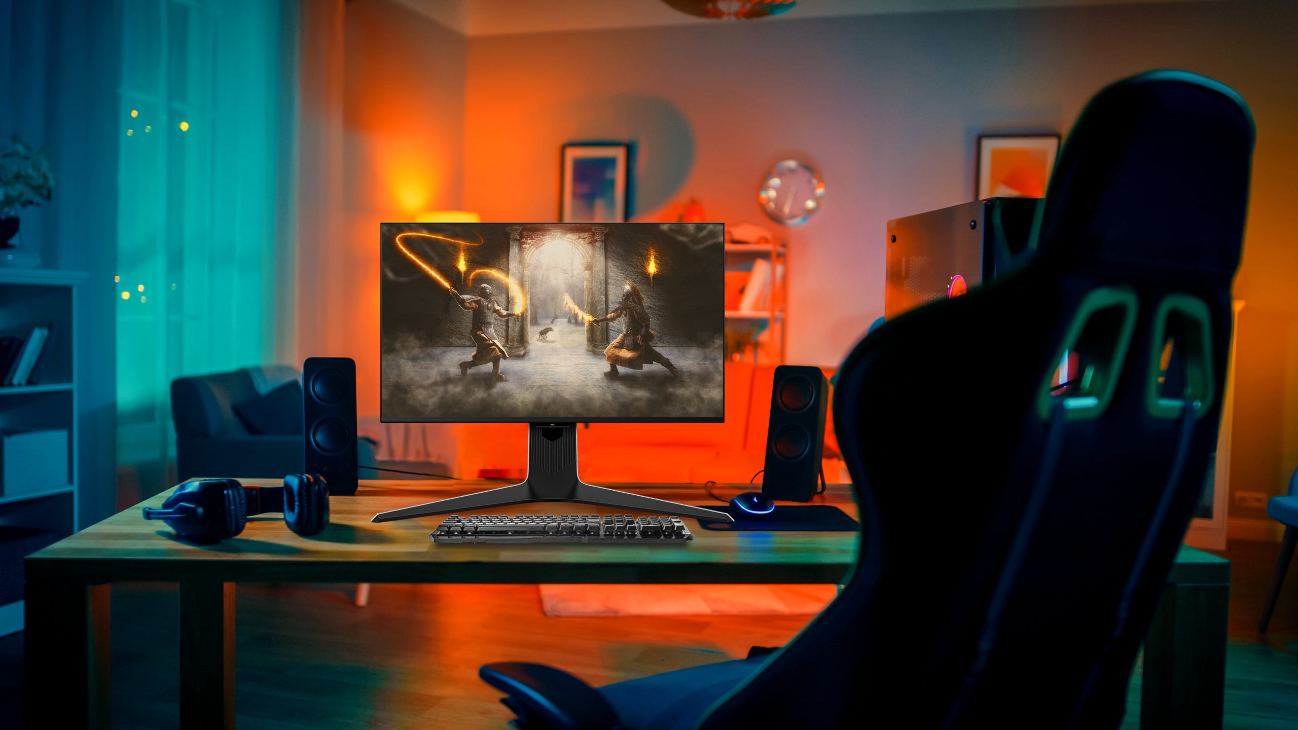 TCL HDR Professional 4K QLED 27R83U 27in