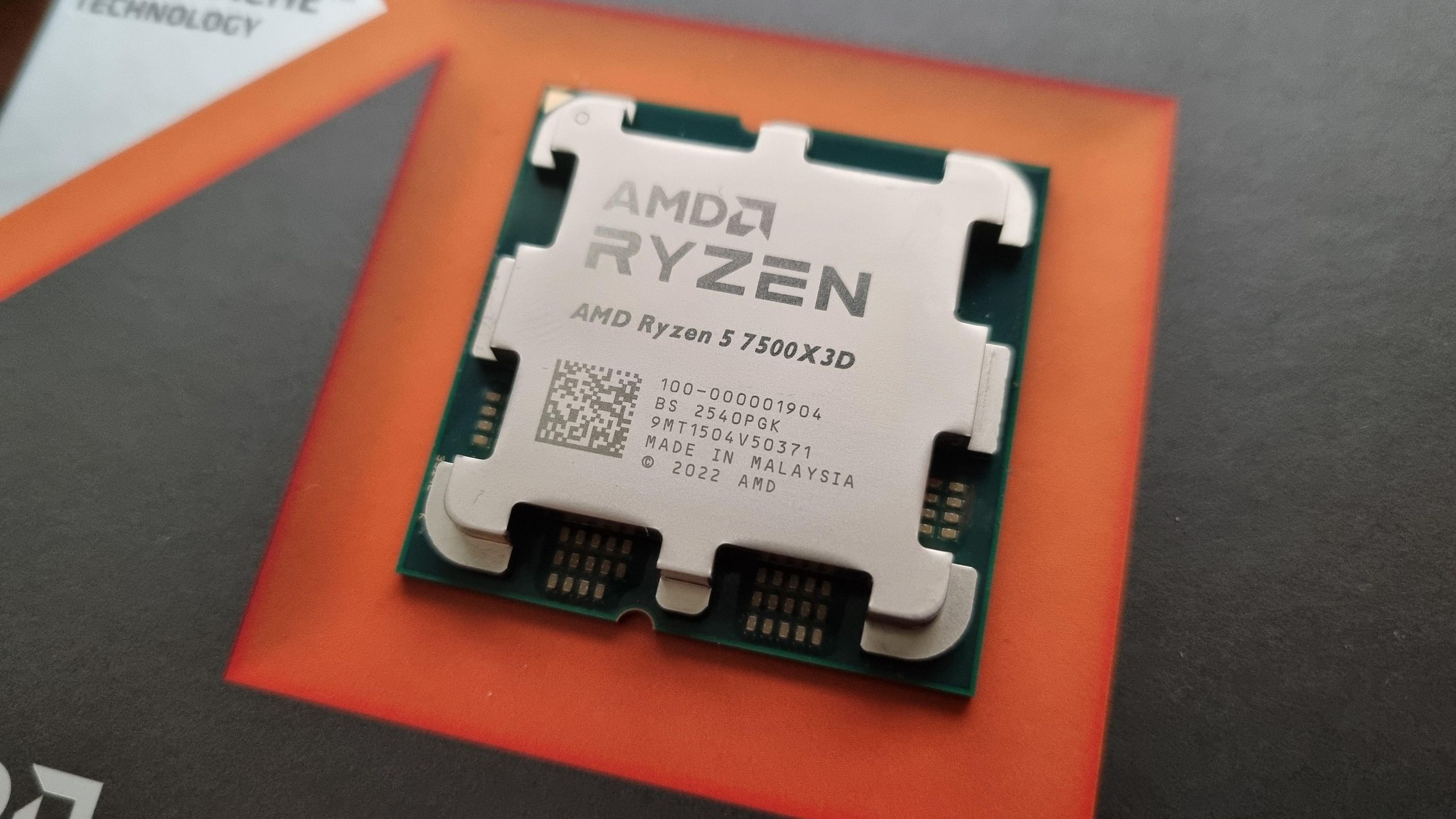 AMD Ryzen 5 7500X3D AM5 BOX