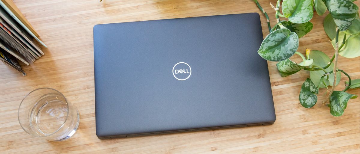 Dell Latitude 5400 Core™ i7-8665U 256GB SSD 16GB 14” (1920×1080) WIN10 Pro BLACK